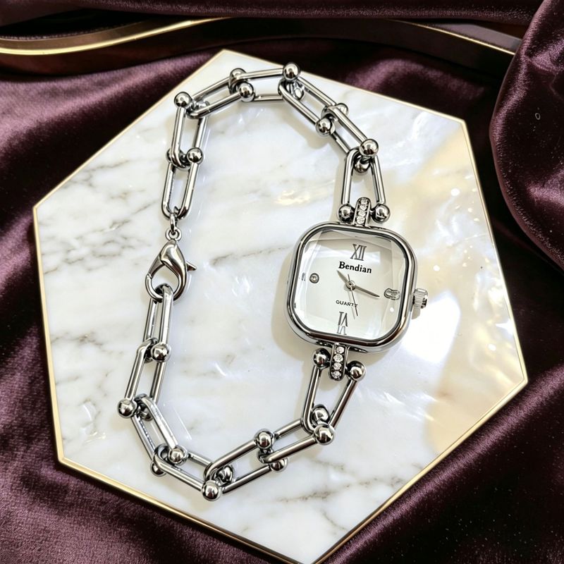 Exclusief dameshorloge van hog - High Jewelry Watches recensie en prijs
