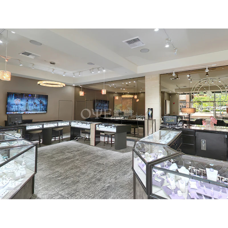 Op maat gemaakte glazen etalag - Shop Jewelry & Watches Near Me recensie en prijs